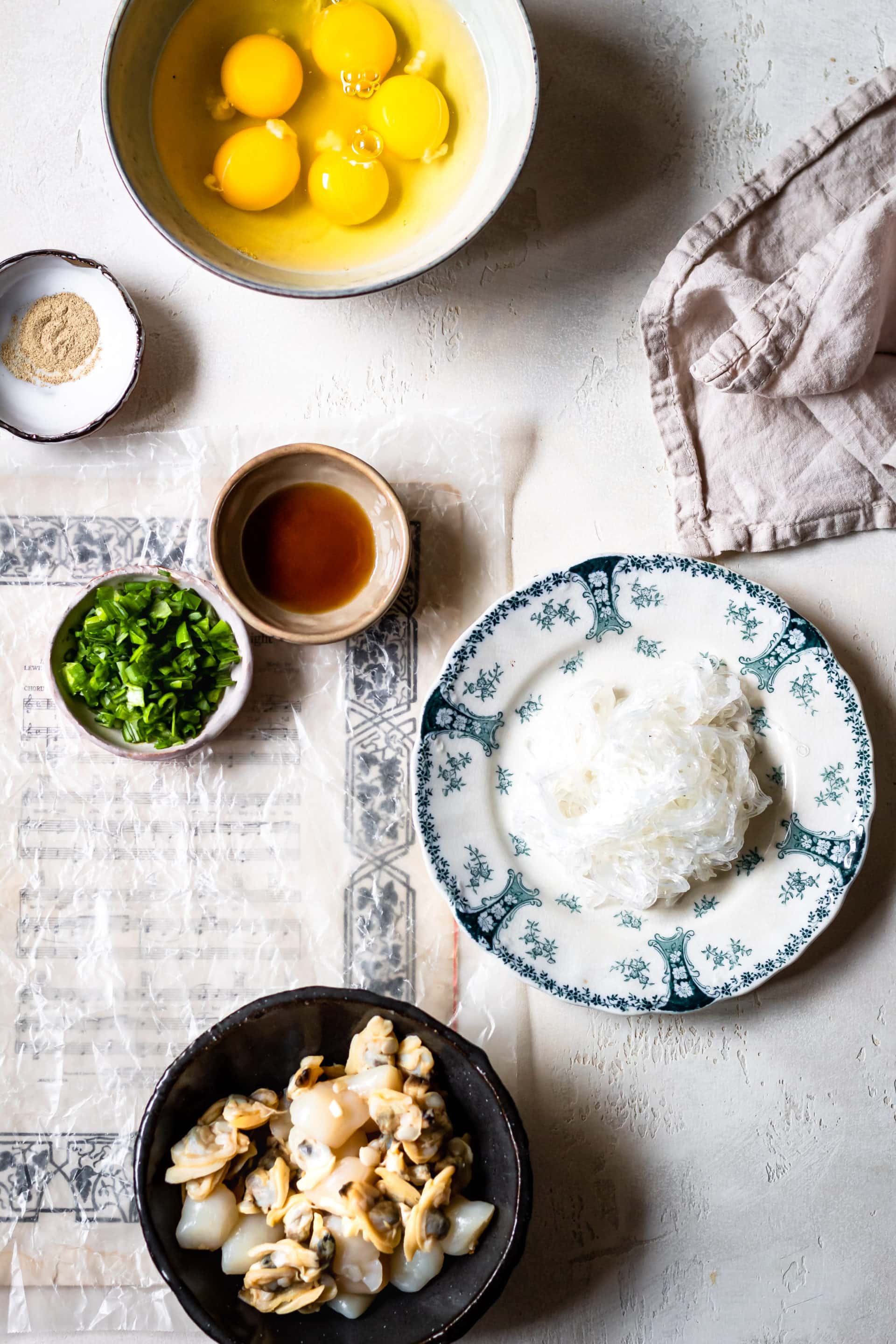 Vietnamese Seafood Omelette Cooking Therapy