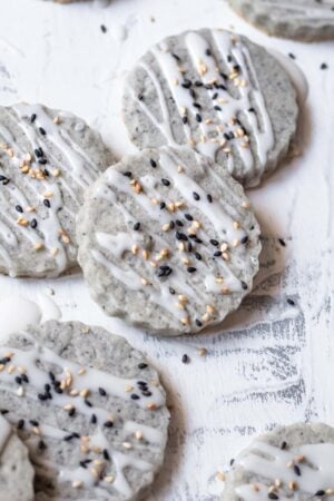 Black Sesame Shortbread Cookies
