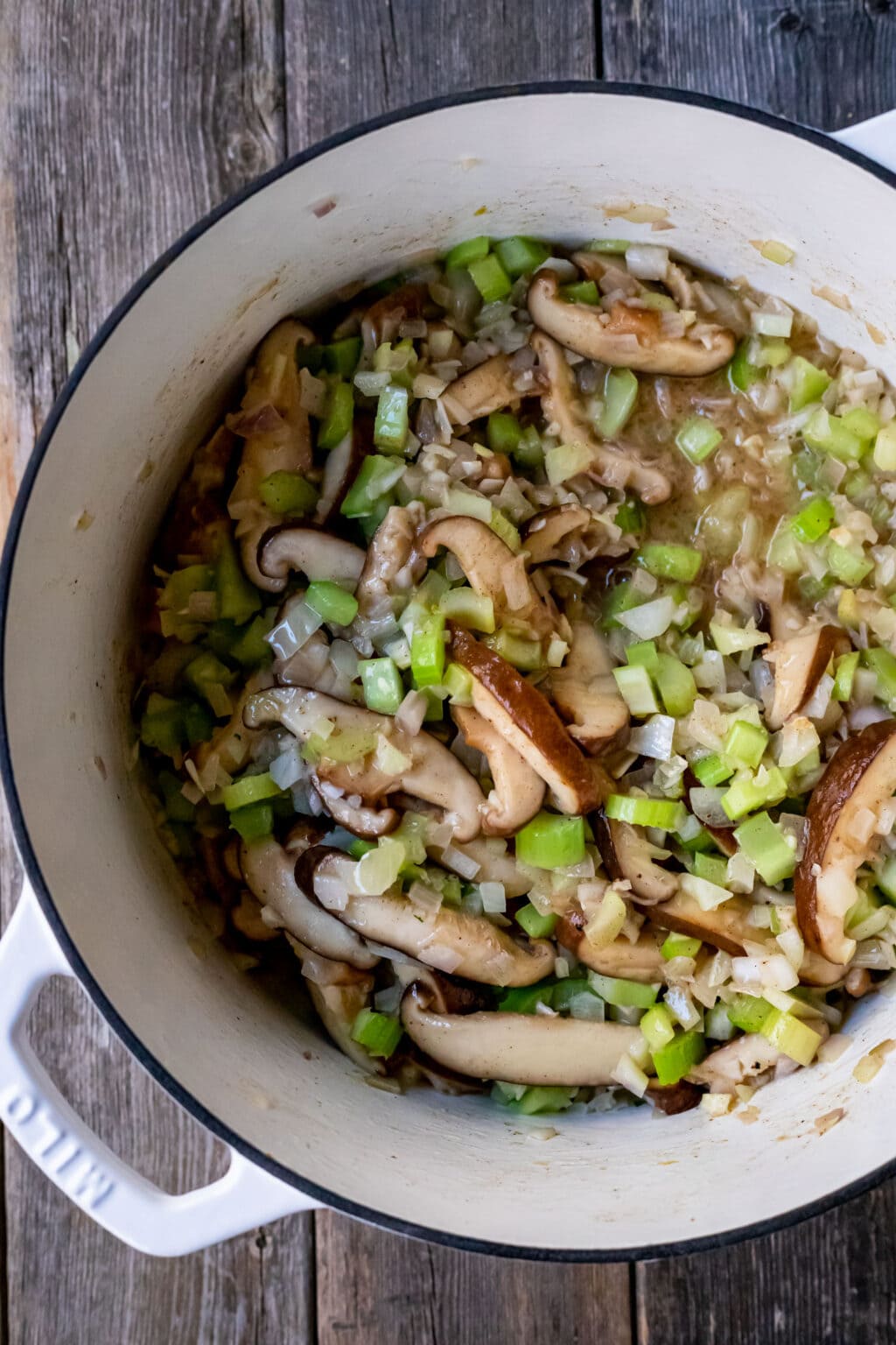 Vegetarian Shiitake Mushroom Stuffing Cooking Therapy