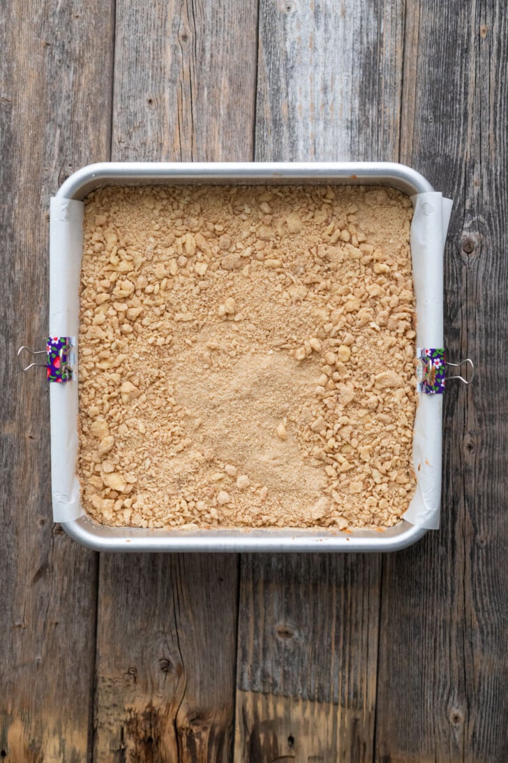 Streusel topping in a baking pan